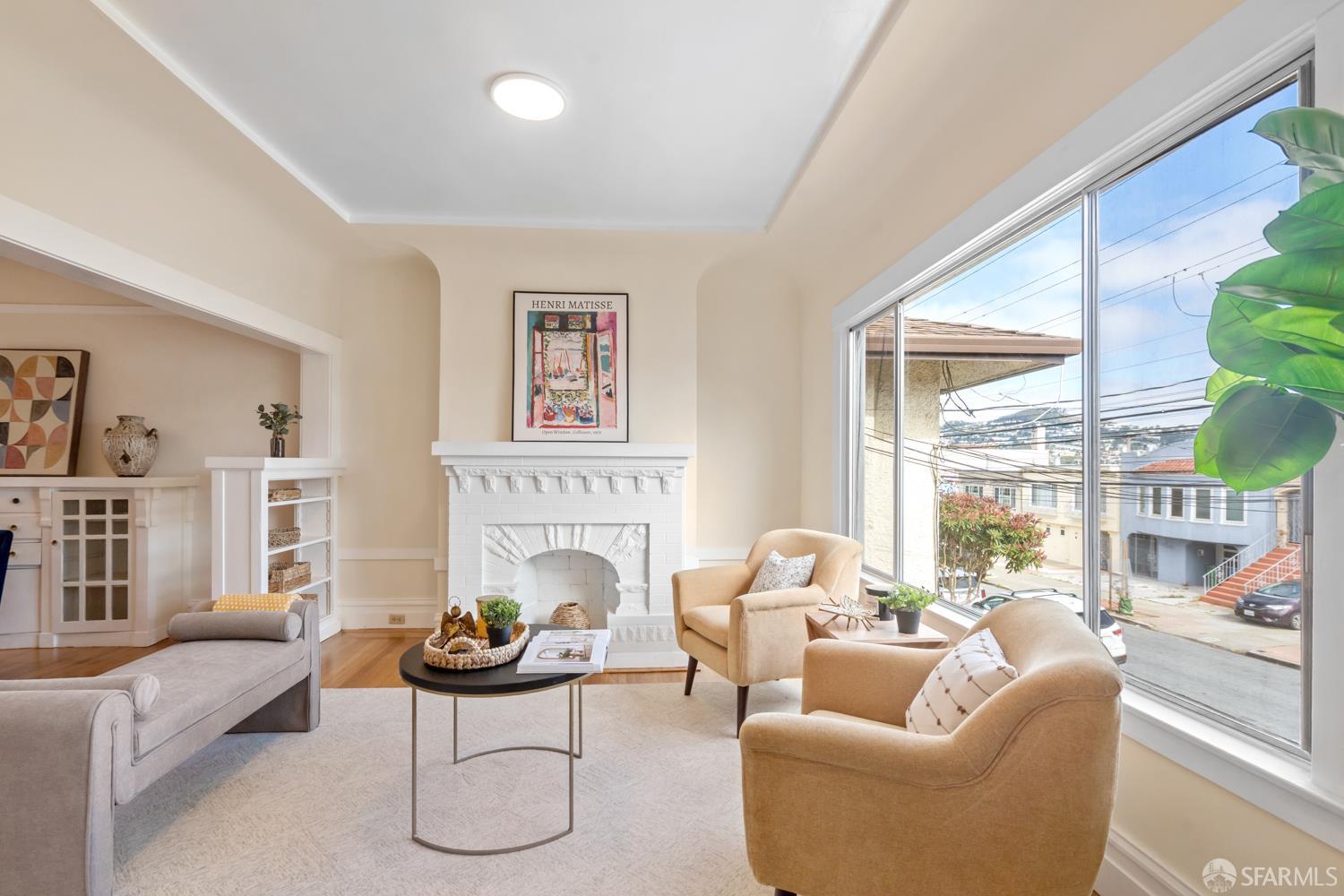 San Francisco, California, 94112, United States, 2 Bedrooms Bedrooms, ,3 BathroomsBathrooms,Residential,For Sale,1933594