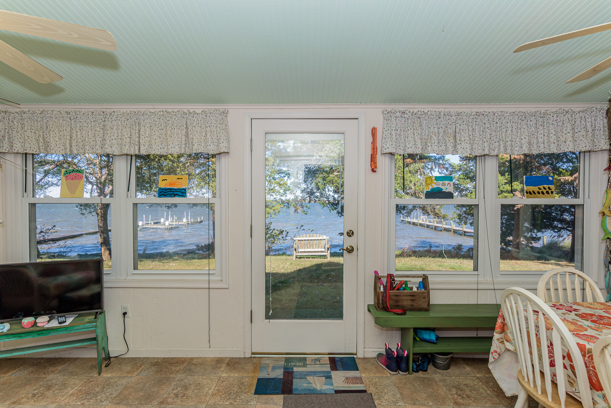 Princess Anne, Maryland, 21853, United States, 3 Bedrooms Bedrooms, ,2 BathroomsBathrooms,Residential,For Sale,1980911