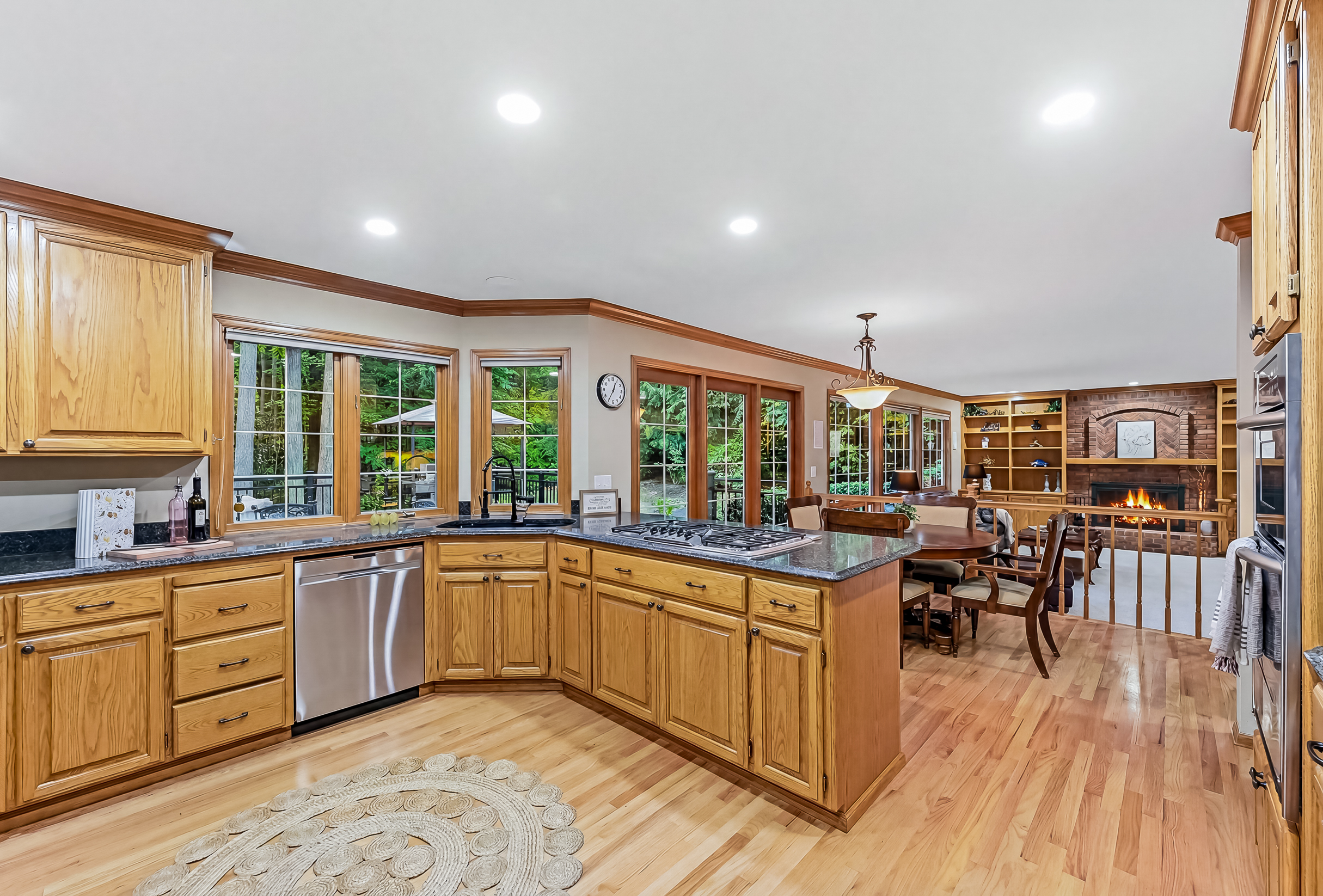  21310 NE 101st Ct, Redmond, WA 98053 - 物件實景