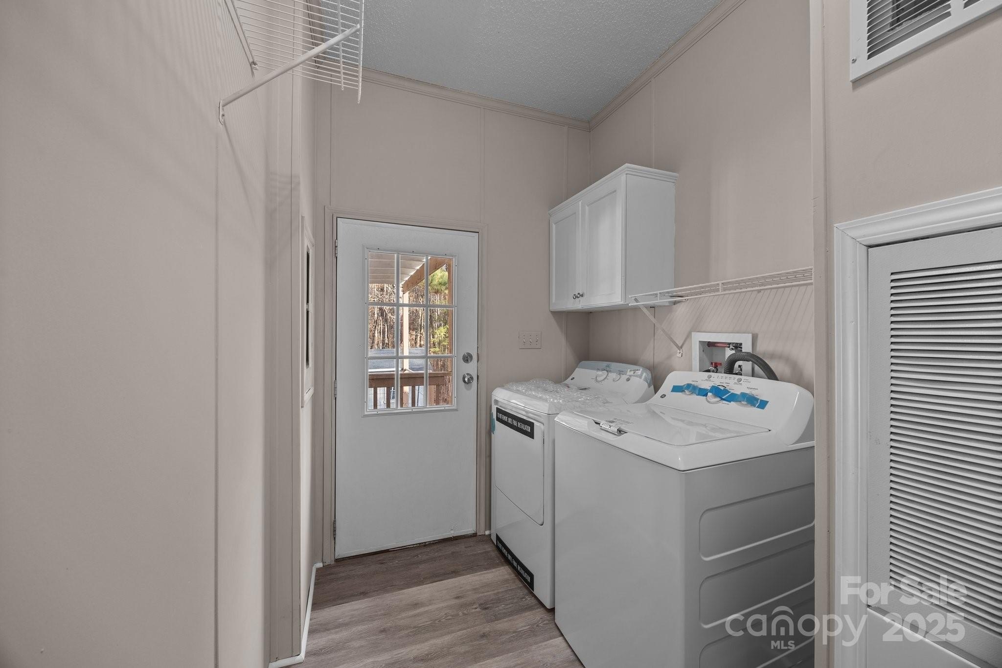 Salisbury, North Carolina, 28146, United States, 4 Bedrooms Bedrooms, ,3 BathroomsBathrooms,Residential,For Sale,1984166