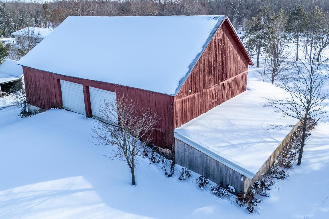 New London, Wisconsin, 54961-8021, United States, 4 Bedrooms Bedrooms, ,2 BathroomsBathrooms,Residential,For Sale,2008203