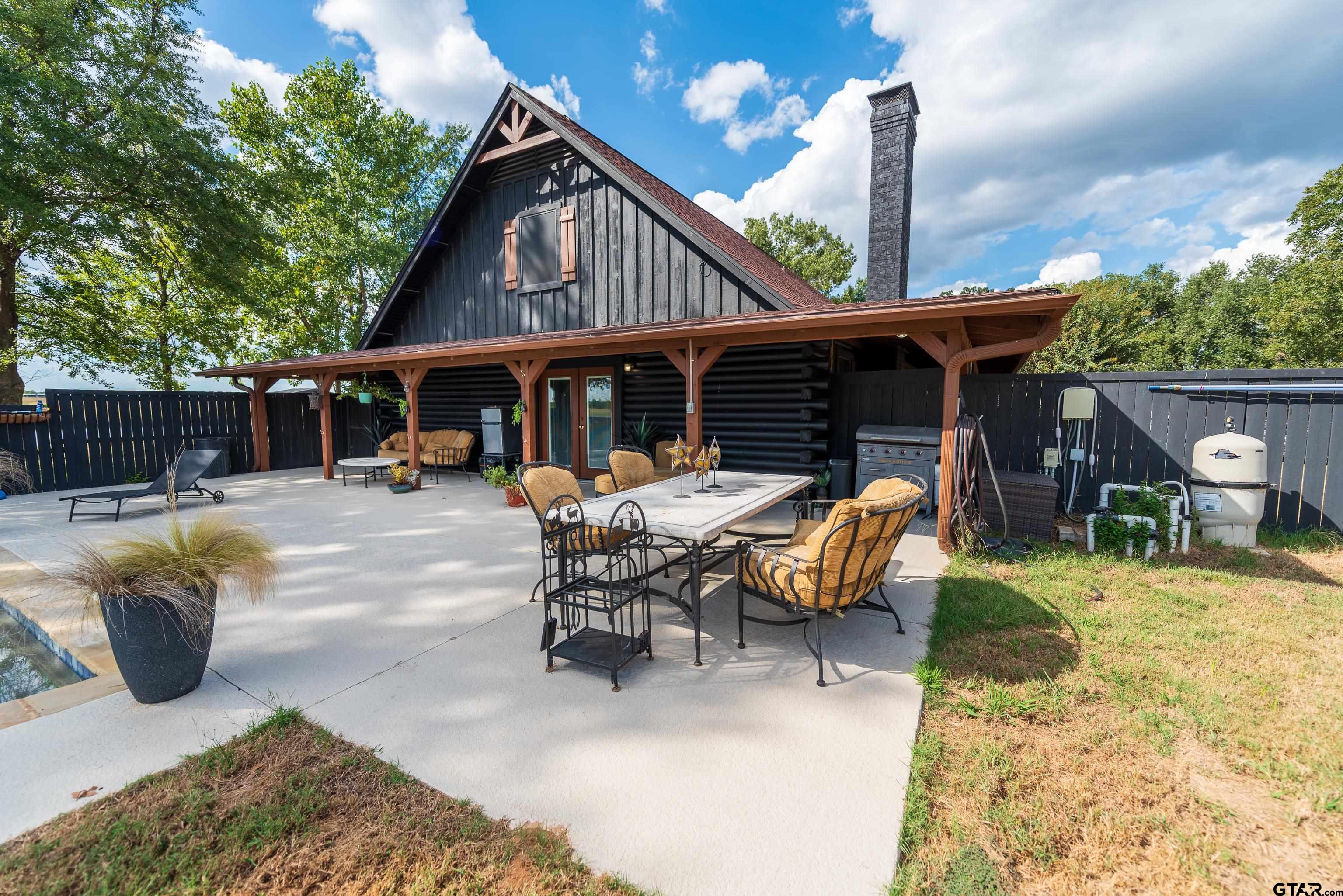 Mt Vernon, Texas, 75457, United States, 3 Bedrooms Bedrooms, ,3 BathroomsBathrooms,Residential,For Sale,1975148