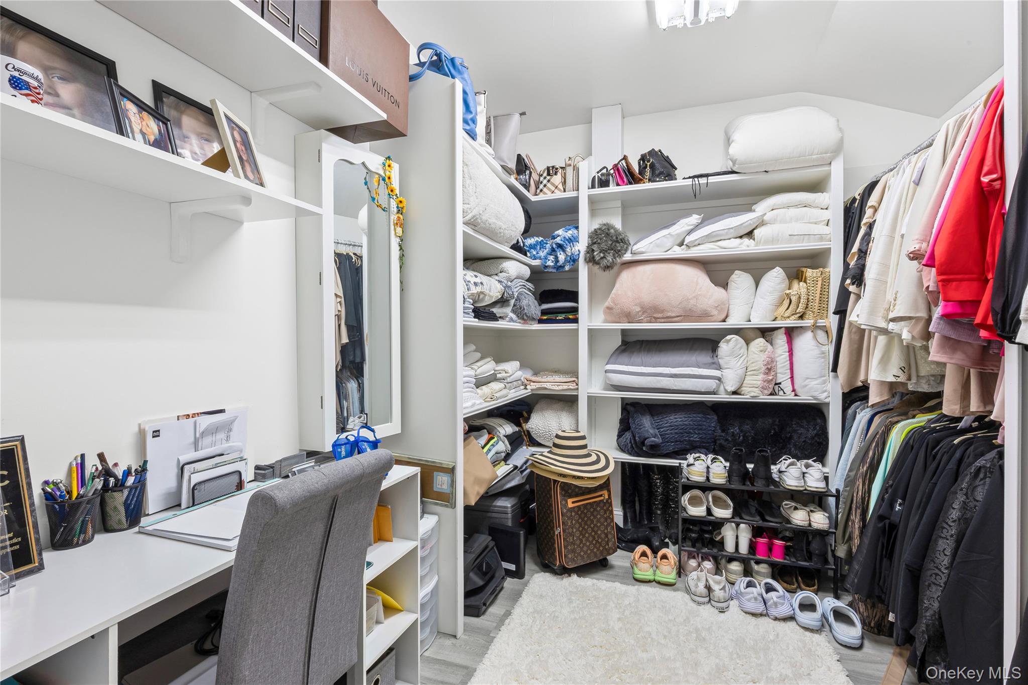 Middle Island, New York, 11953, United States, 2 Bedrooms Bedrooms, ,2 BathroomsBathrooms,Residential,For Sale,1986490