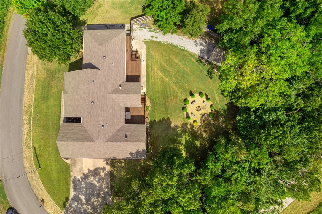 Bella Vista, Arkansas, 72715, United States, 3 Bedrooms Bedrooms, ,4 BathroomsBathrooms,Residential,For Sale,1942252