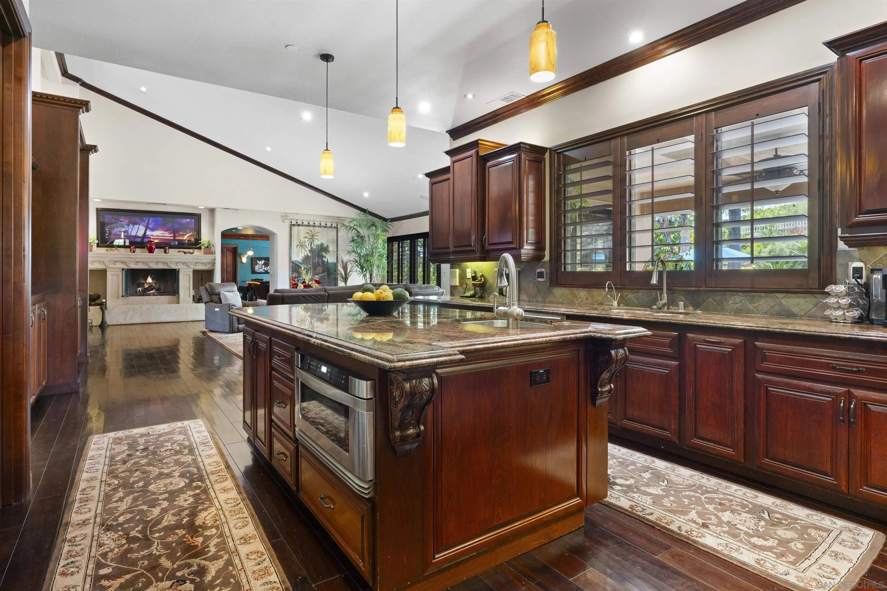 Alpine, California, 91901, United States, 3 Bedrooms Bedrooms, ,5 BathroomsBathrooms,Residential,For Sale,1997111