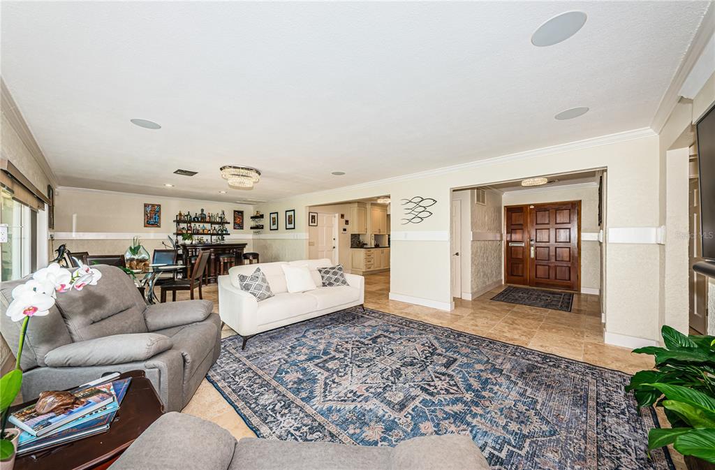 St Petersburg, Florida, 33710, United States, 4 Bedrooms Bedrooms, ,4 BathroomsBathrooms,Residential,For Sale,1826859
