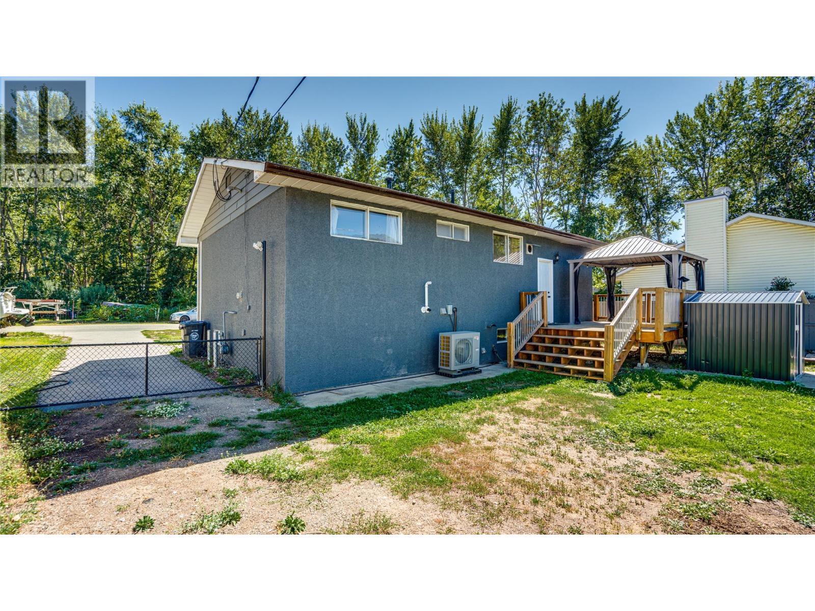 CHASE, British Columbia, V0E 1M0, CA, 5 Bedrooms Bedrooms, ,1 BathroomBathrooms,Residential,For Sale,1918383