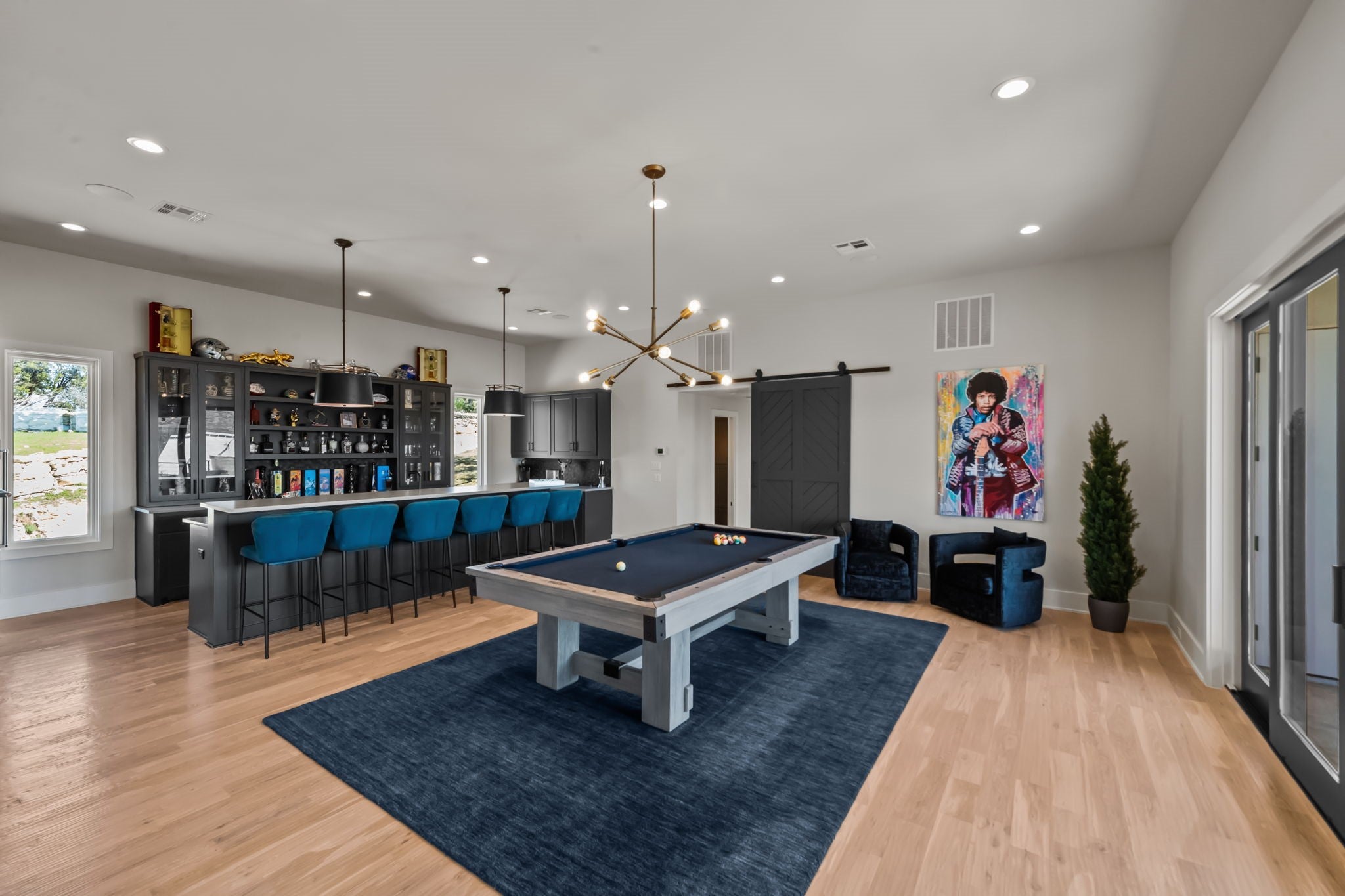 Graford, Texas, 76449, United States, 5 Bedrooms Bedrooms, ,7 BathroomsBathrooms,Residential,For Sale,1987325