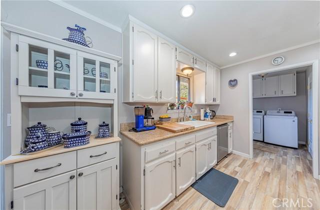 Oakhurst, California, 93644, United States, 3 Bedrooms Bedrooms, ,2 BathroomsBathrooms,Residential,For Sale,2000350