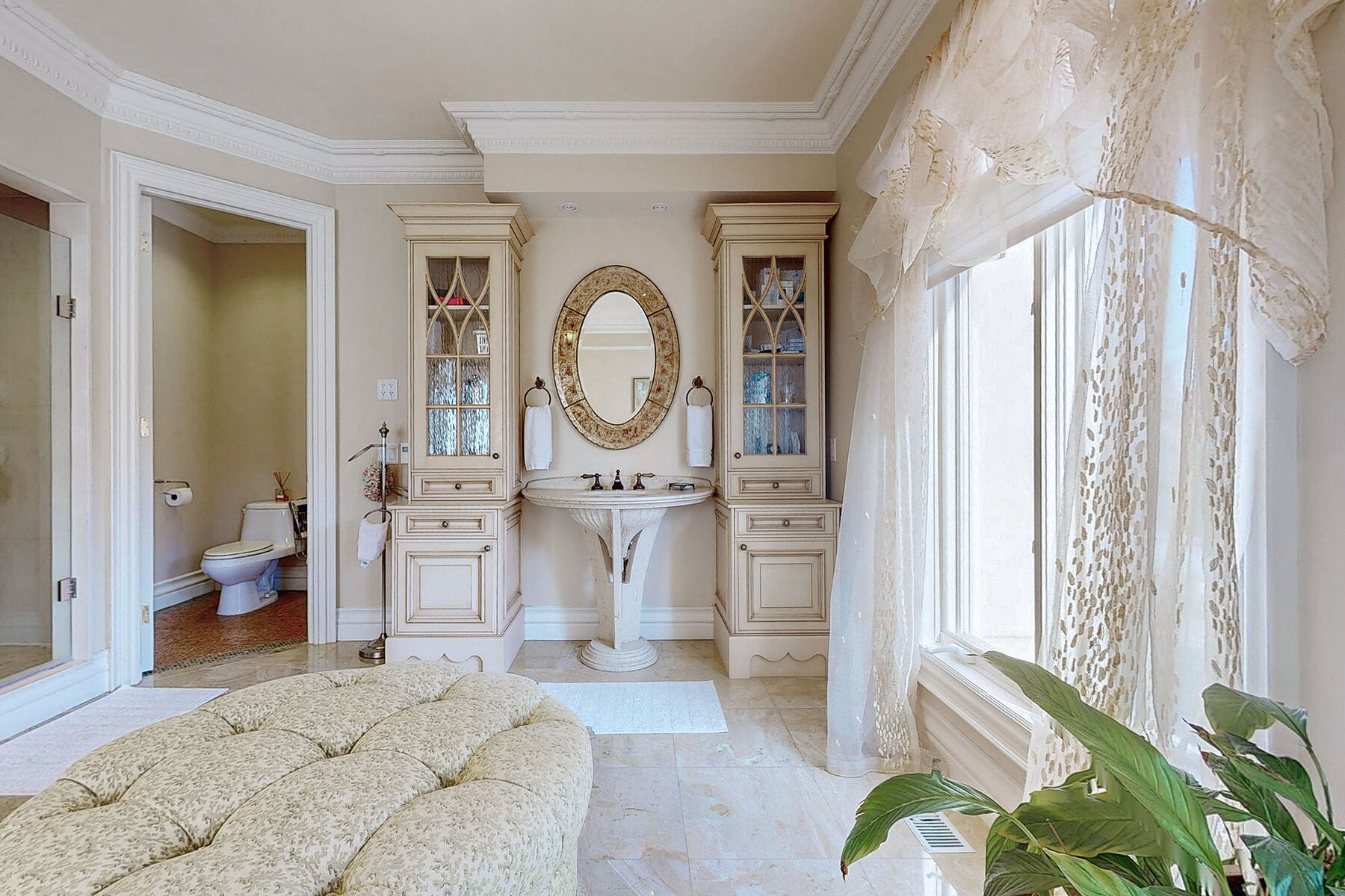  Bridle Path Ravine Mansion - 物件實景