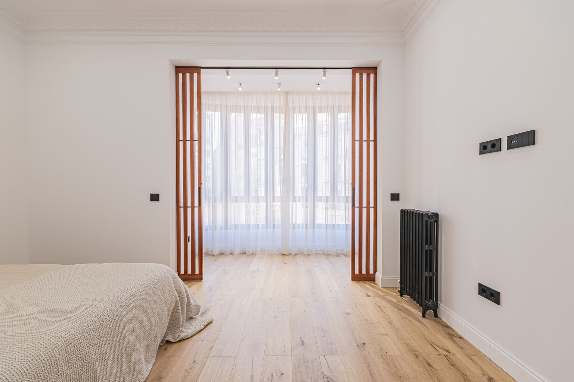  Exclusive brand new home in a regal estate on Mallorca Street - 物件實景