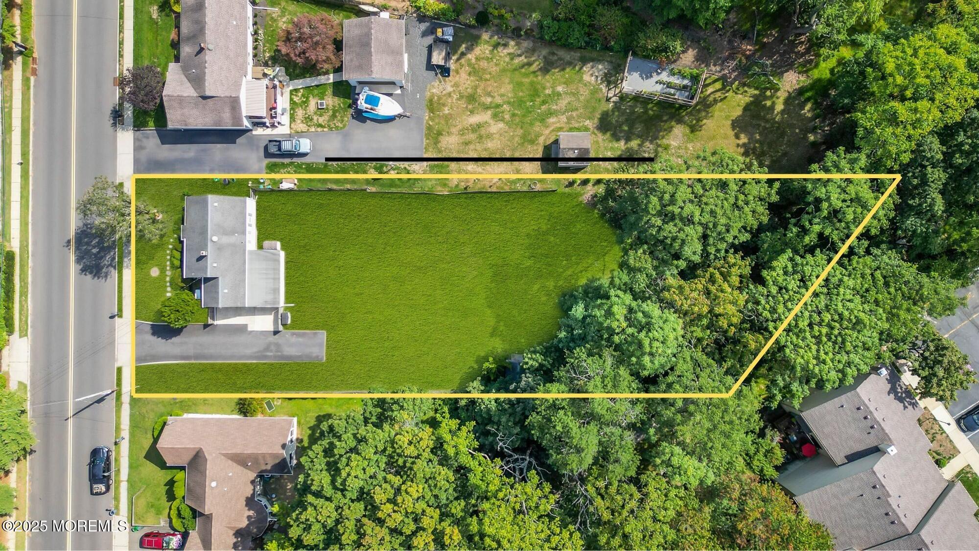 Aberdeen, New Jersey, 07747, United States, 3 Bedrooms Bedrooms, ,1 BathroomBathrooms,Residential,For Sale,1955977