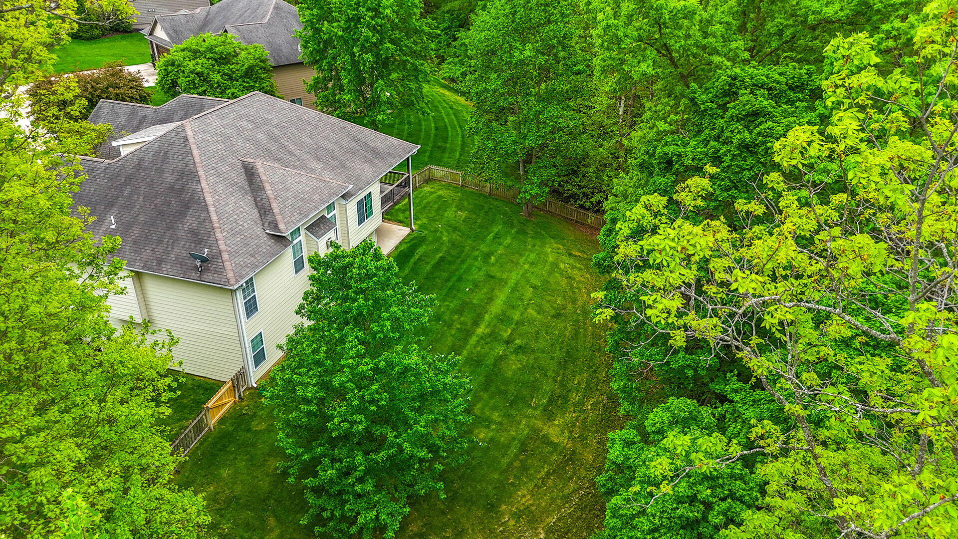 COLUMBIA, Missouri, 65203, United States, 5 Bedrooms Bedrooms, ,3 BathroomsBathrooms,Residential,For Sale,2023724
