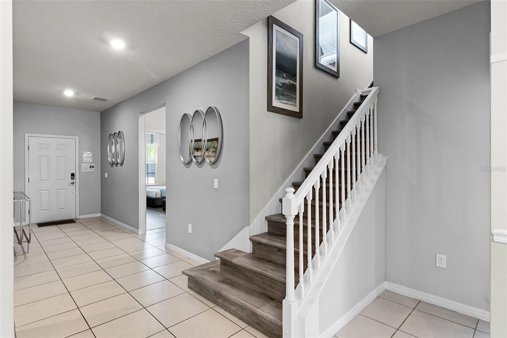 Davenport, Florida, 33897, United States, 10 Bedrooms Bedrooms, ,8 BathroomsBathrooms,Residential,For Sale,1897679