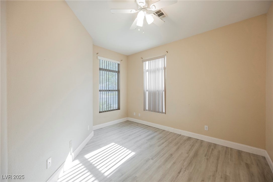 Henderson, Nevada, 89015, United States, 5 Bedrooms Bedrooms, ,2 BathroomsBathrooms,Residential,For Sale,1976773