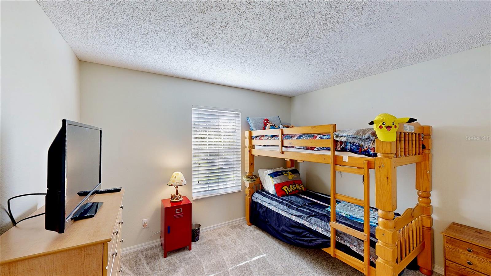 KISSIMMEE, Florida, 34747, United States, 7 Bedrooms Bedrooms, ,6 BathroomsBathrooms,Residential,For Sale,1878107