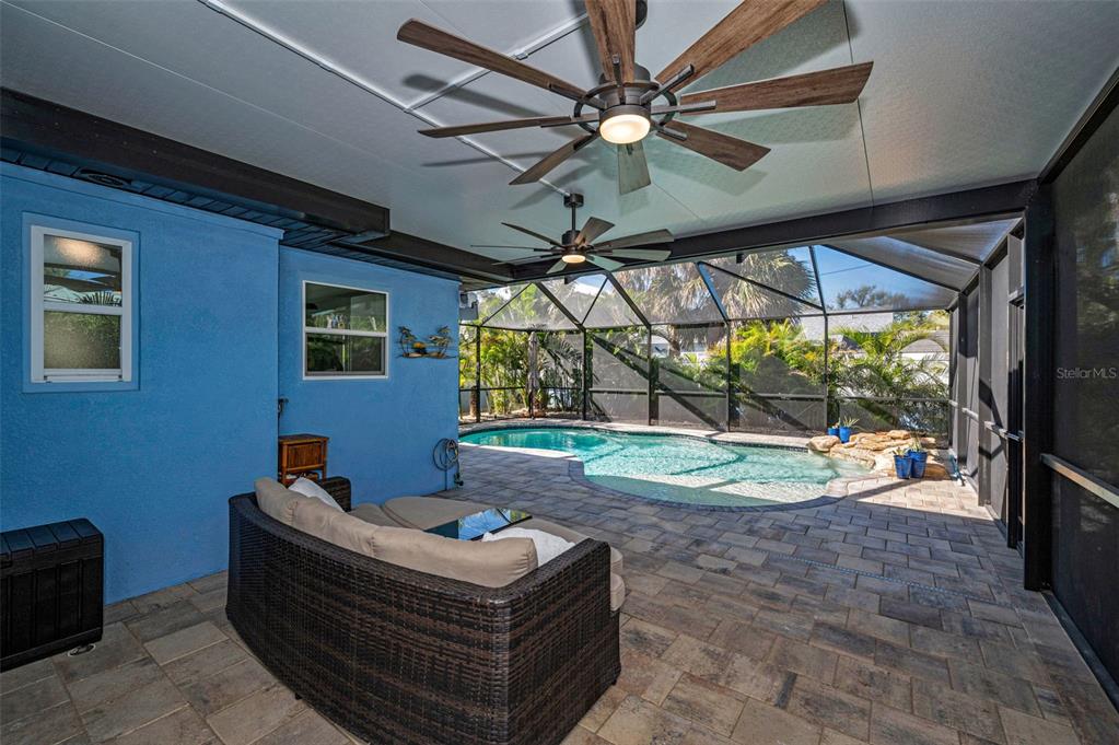 St Pete Beach, Florida, 33706, United States, 3 Bedrooms Bedrooms, ,2 BathroomsBathrooms,Residential,For Sale,1992565