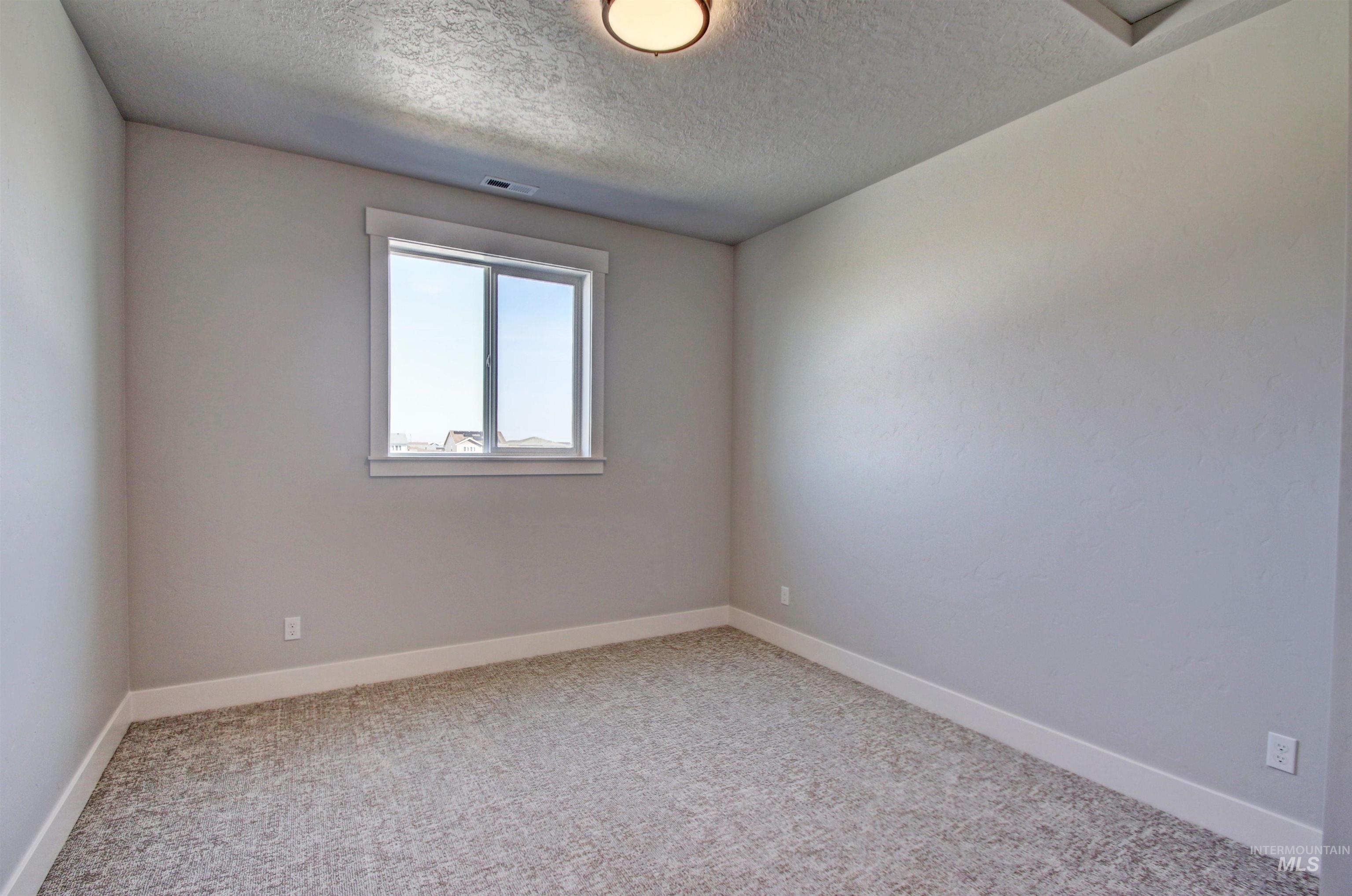 Meridian, Idaho, 83642, United States, 4 Bedrooms Bedrooms, ,3 BathroomsBathrooms,Residential,For Sale,1767923