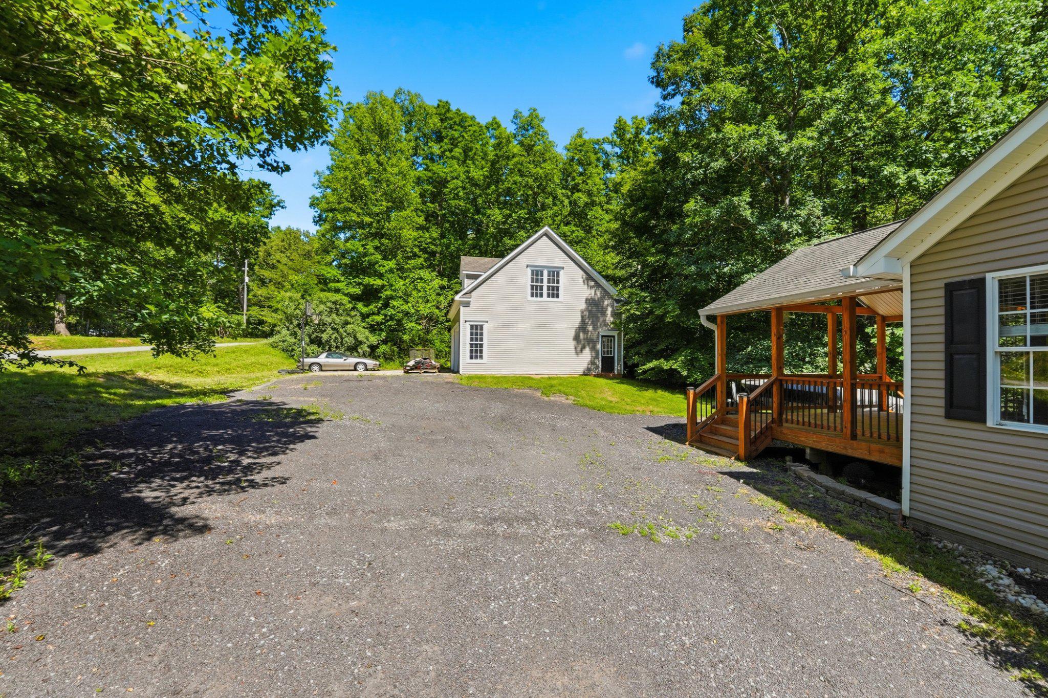 Locust Dale, Virginia, 22948, United States, 3 Bedrooms Bedrooms, ,4 BathroomsBathrooms,Residential,For Sale,1996627