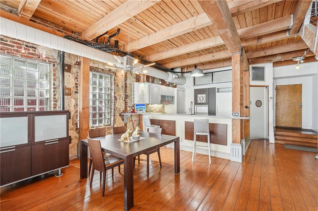 Atlanta, Georgia, 30313, United States, 2 Bedrooms Bedrooms, ,3 BathroomsBathrooms,Residential,For Sale,1978100