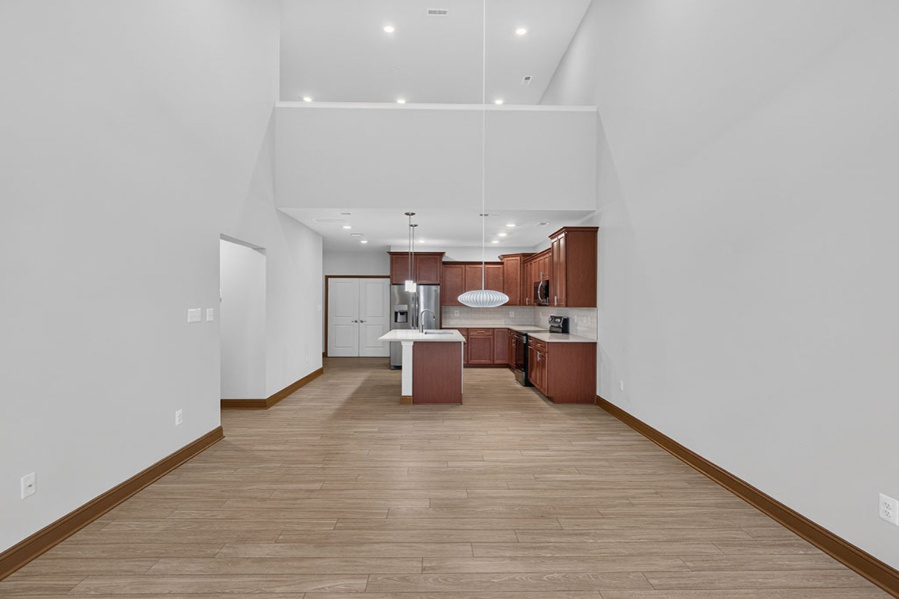  23134 Waggoner Ave - 物件實景