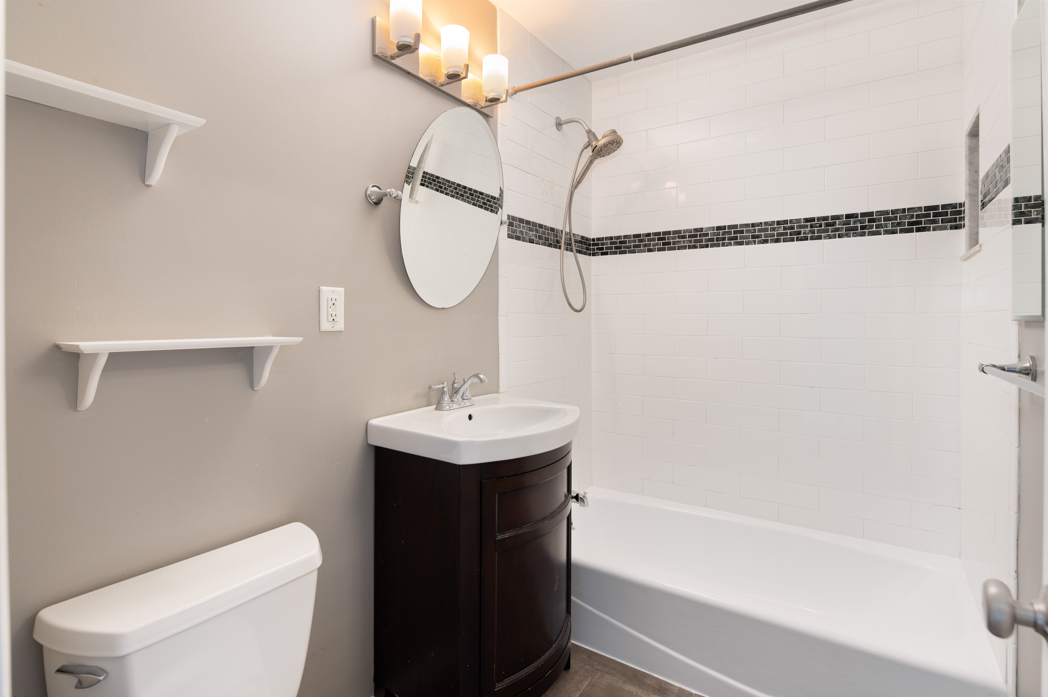  201 Highview Avenue - 物件實景