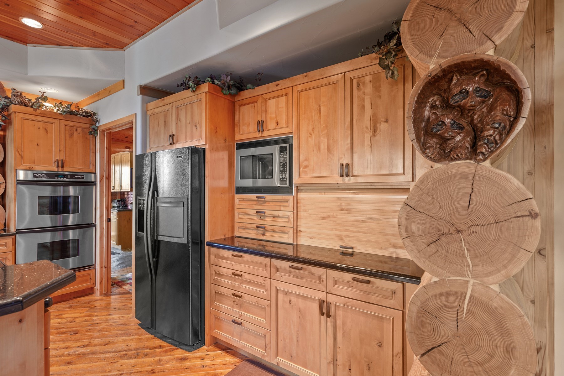  Log Estate overlooking Lake Coeur d