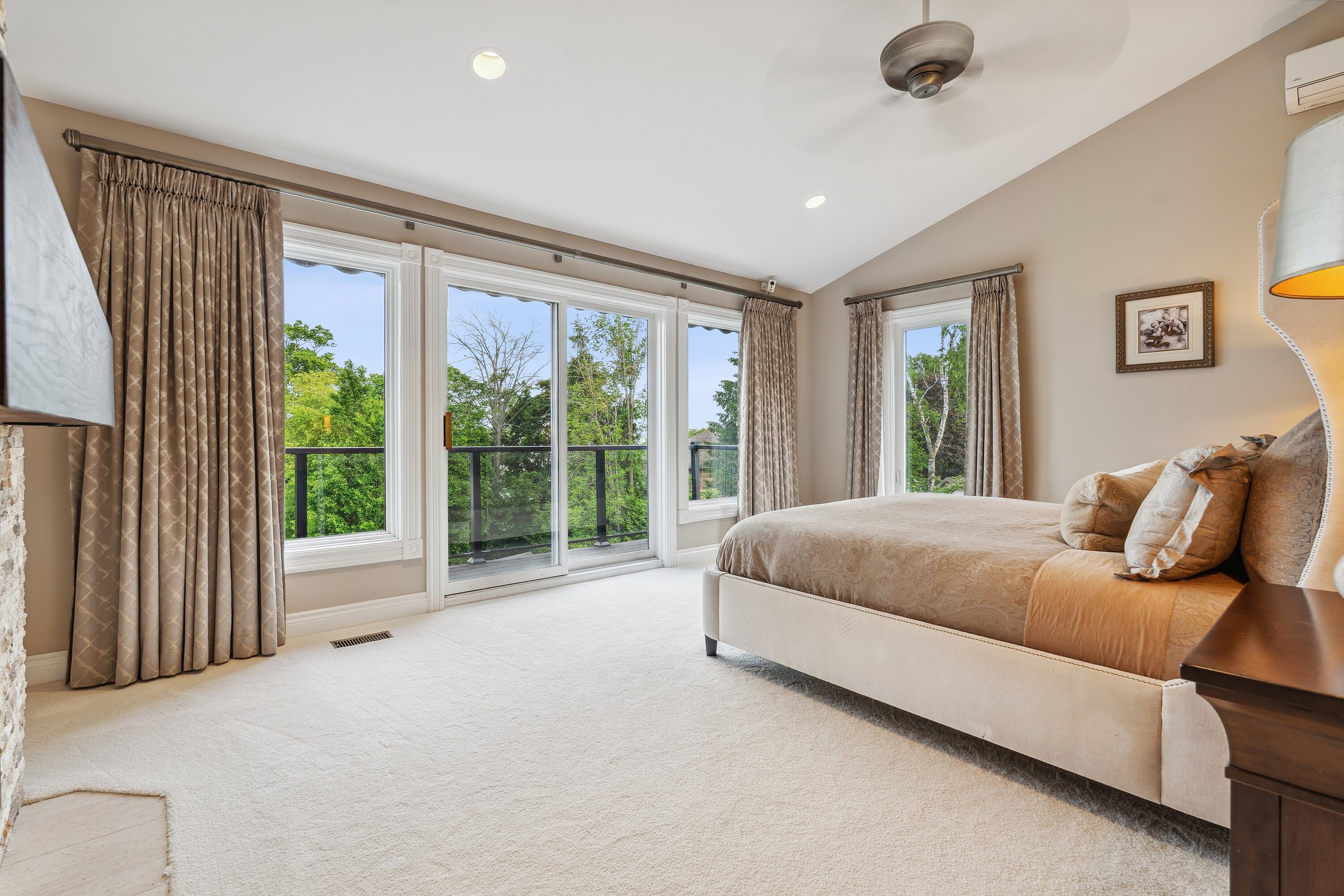  Exceptional Custom Estate - 物件實景