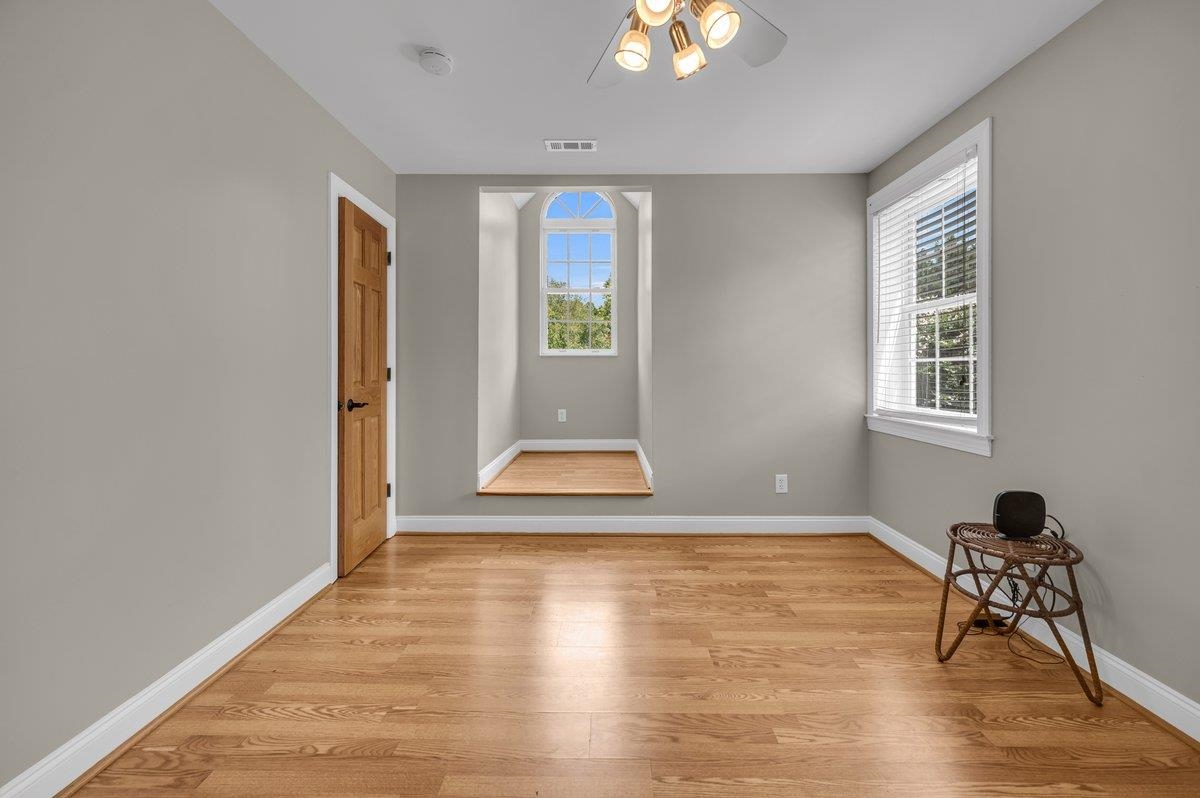 Landrum, South Carolina, 29356, United States, 5 Bedrooms Bedrooms, ,4 BathroomsBathrooms,Residential,For Sale,1990199