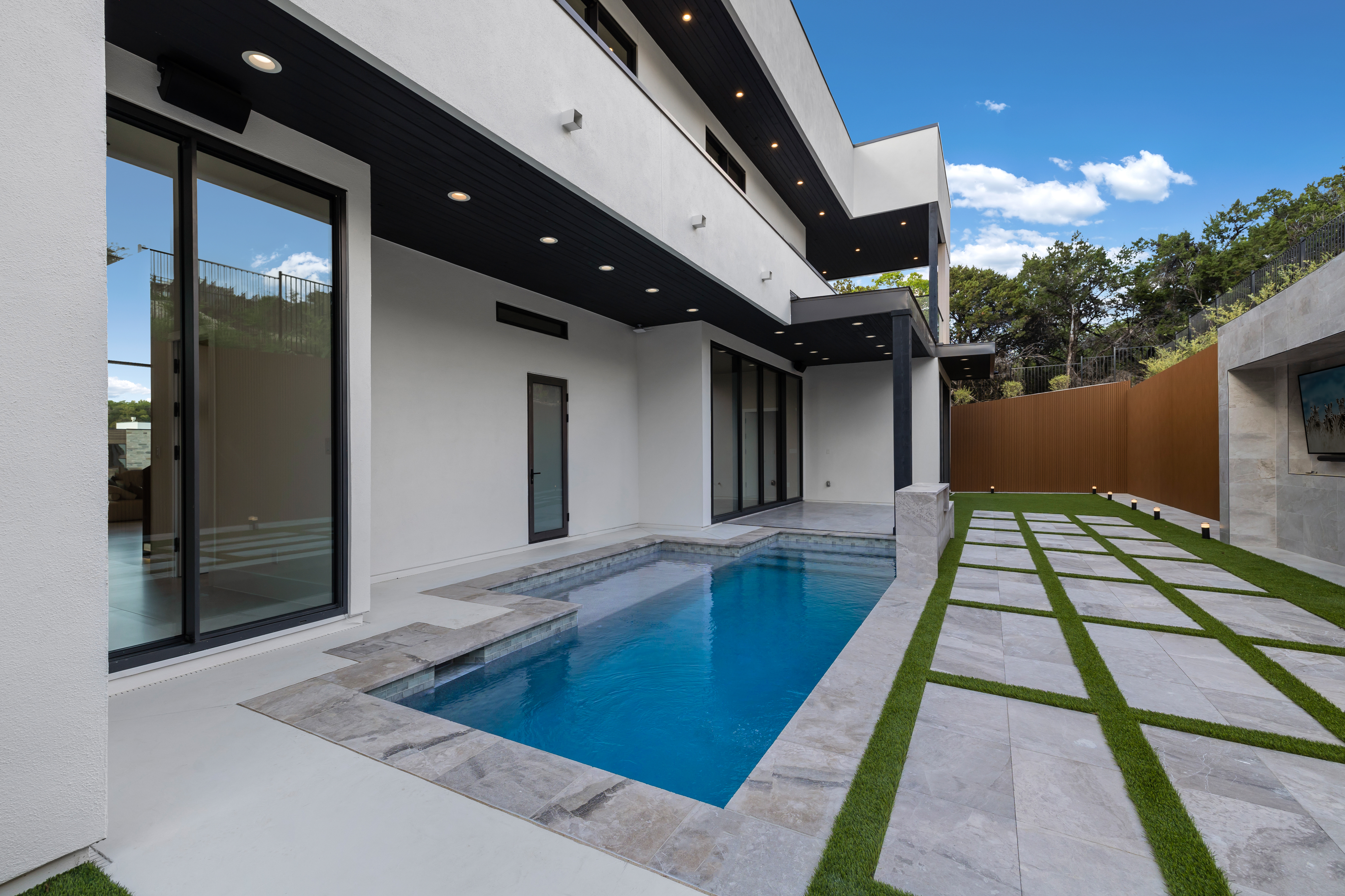  Bold Contemporary Estate for Elevated Living - 物件實景