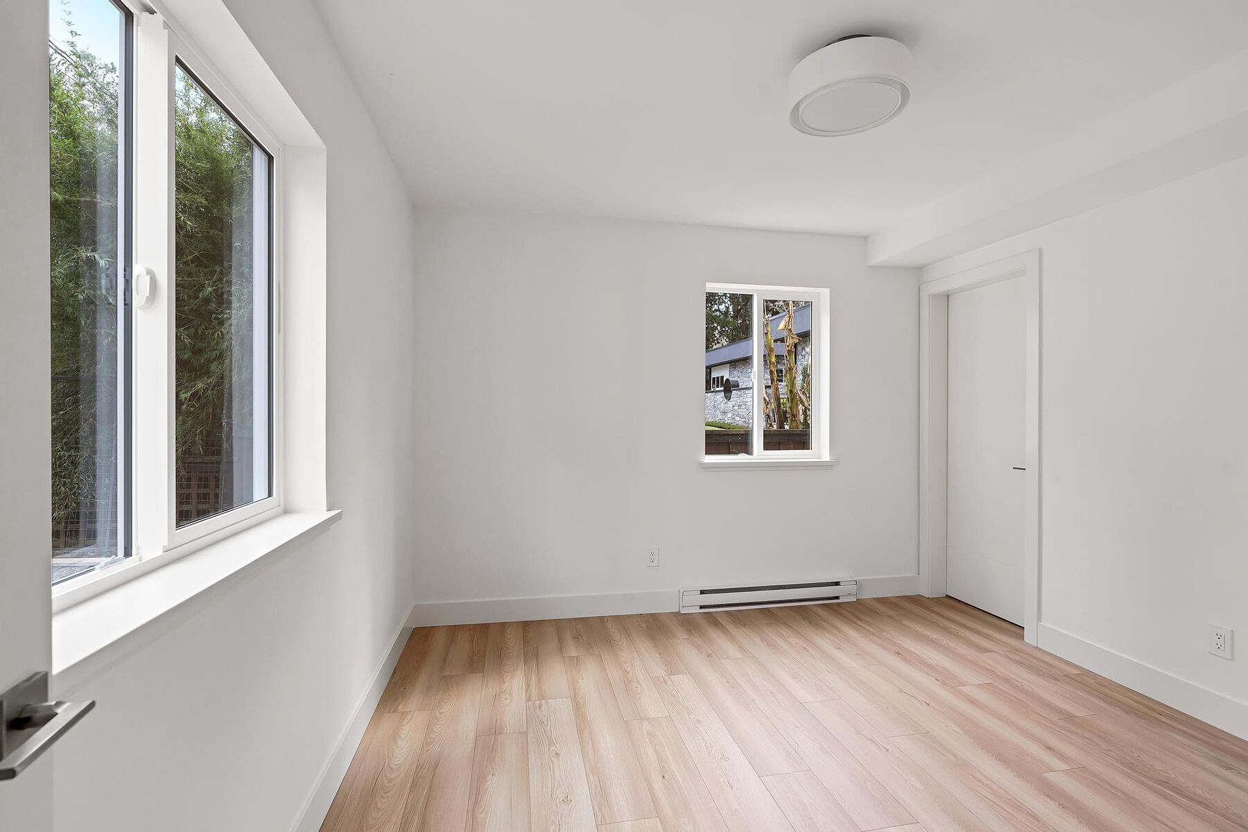  Brand New Gordon Head Townhome - 物件實景