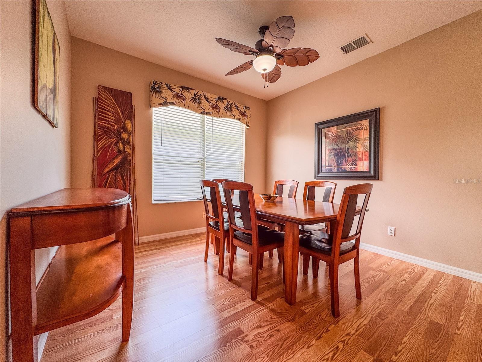 ORLANDO, Florida, 32825, United States, 3 Bedrooms Bedrooms, ,2 BathroomsBathrooms,Residential,For Sale,1873396