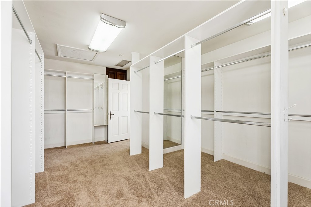Newport Beach, California, 92663, United States, 5 Bedrooms Bedrooms, ,4 BathroomsBathrooms,Residential,For Sale,1848621