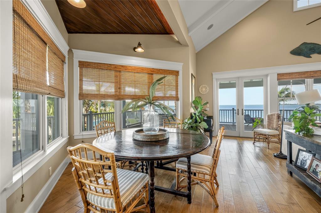 Holmes Beach, Florida, 34217, United States, 5 Bedrooms Bedrooms, ,5 BathroomsBathrooms,Residential,For Sale,1770392