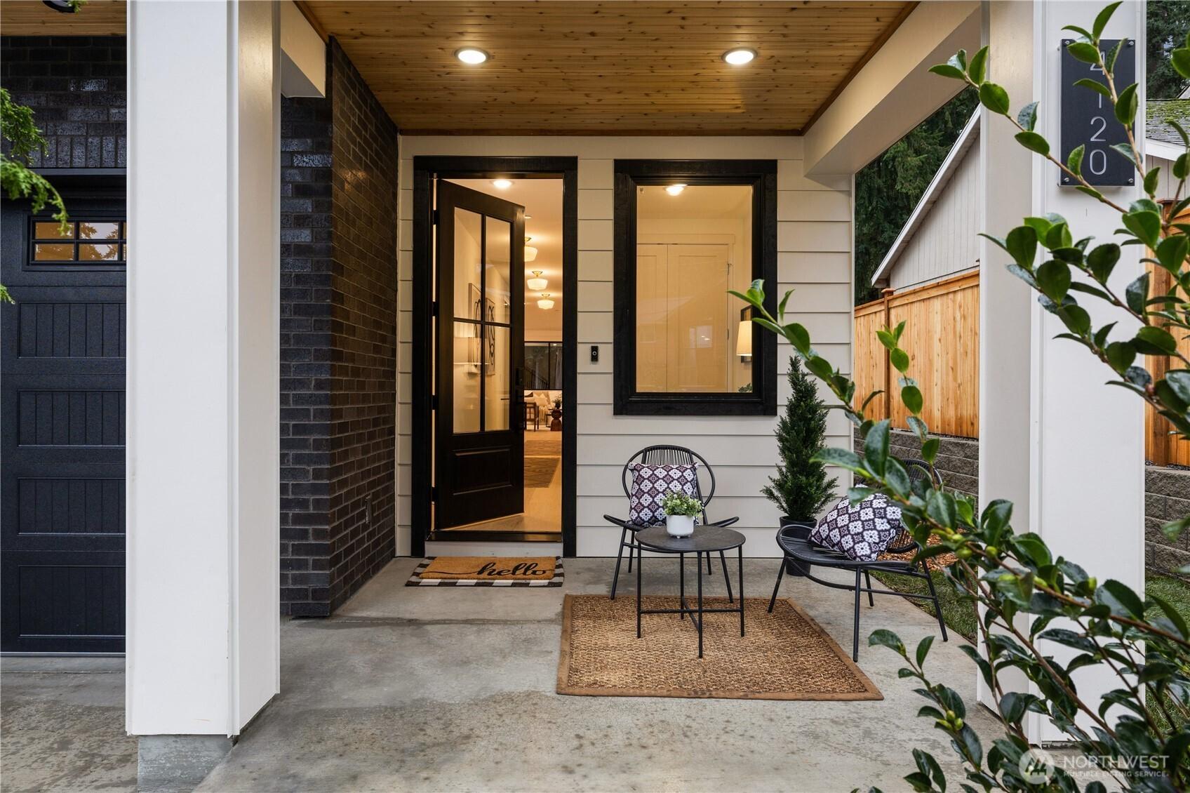 BELLEVUE, Washington, 98006, United States, 4 Bedrooms Bedrooms, ,3 BathroomsBathrooms,Residential,For Sale,1999724