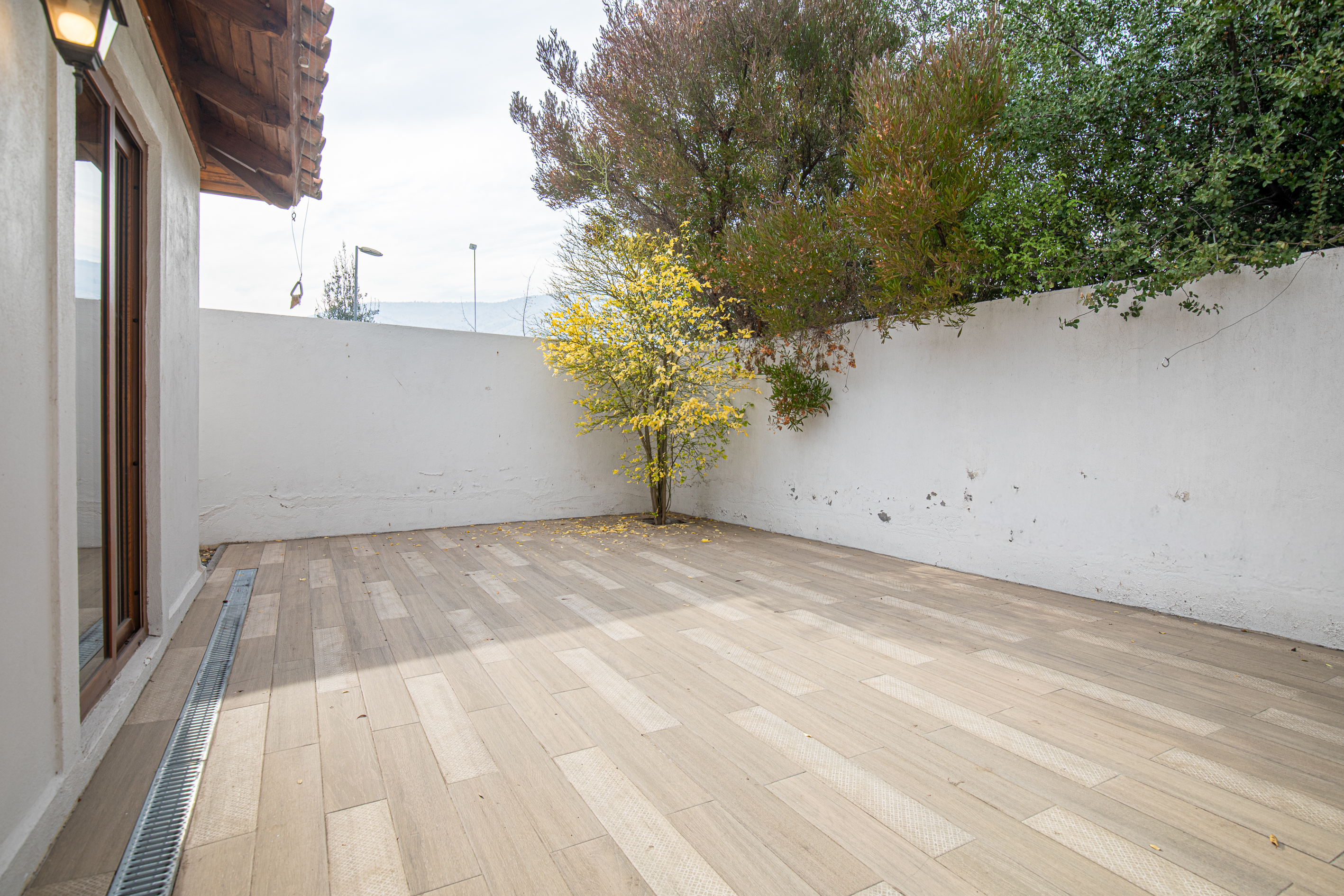  4-Bedroom Chilean-Style Home in Piedra Roja - 物件實景