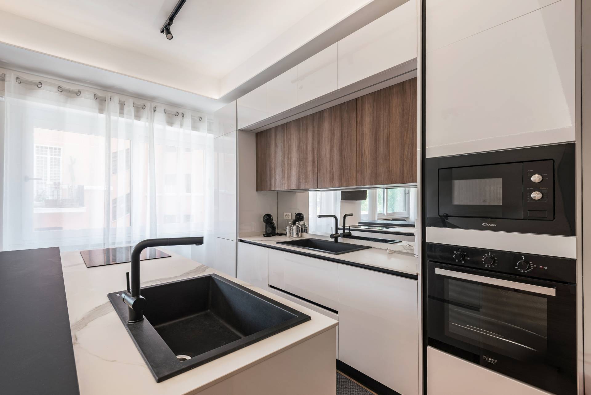 Roma, Roma, 00100, IT, 1 Bedroom Bedrooms, ,1 BathroomBathrooms,Residential,For Sale,1927247