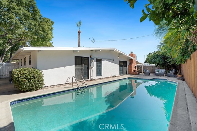 Fullerton, California, 92831, United States, 3 Bedrooms Bedrooms, ,2 BathroomsBathrooms,Residential,For Sale,1975217