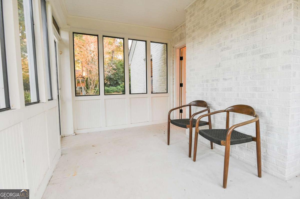 Athens, Georgia, 30606, United States, 4 Bedrooms Bedrooms, ,3 BathroomsBathrooms,Residential,For Sale,1988193