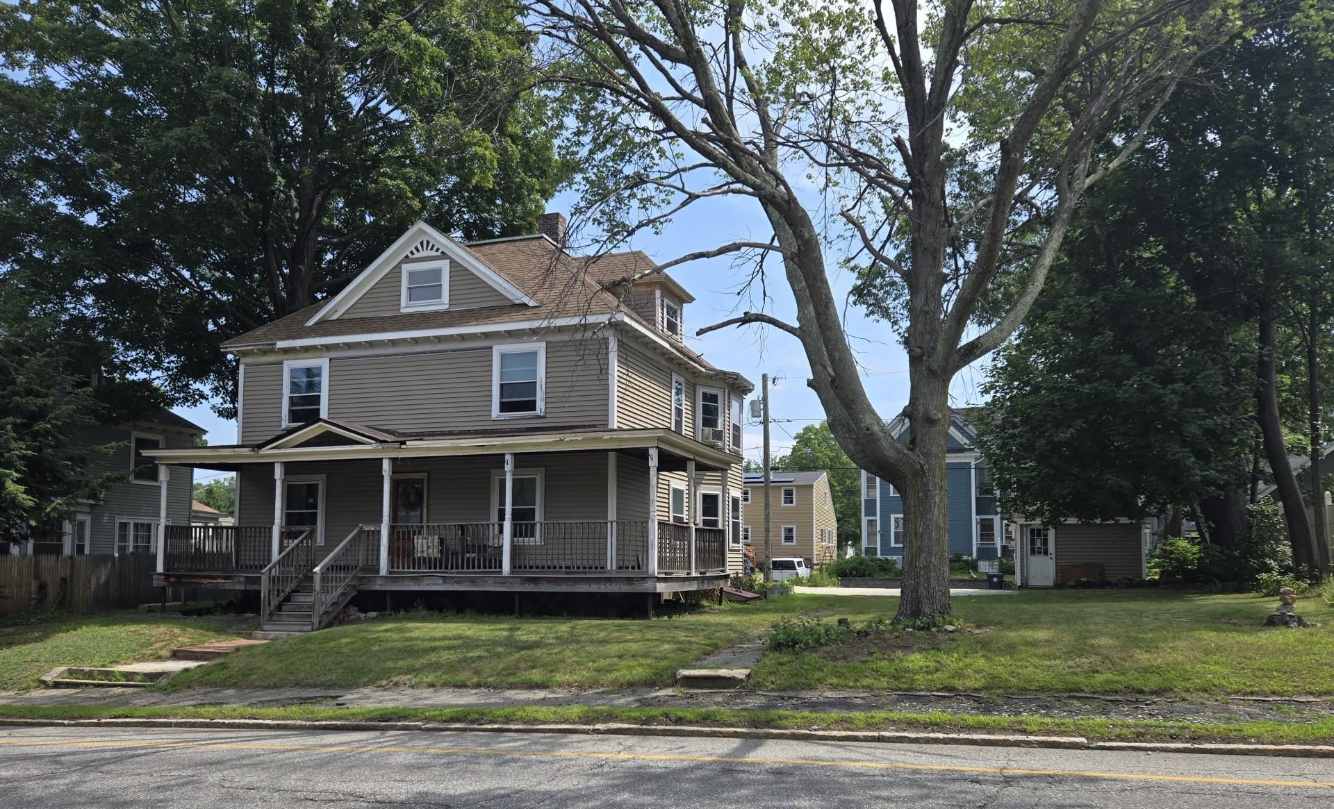 Manchester, New Hampshire, 03104, United States, 3 Bedrooms Bedrooms, ,3 BathroomsBathrooms,Residential,For Sale,1896803