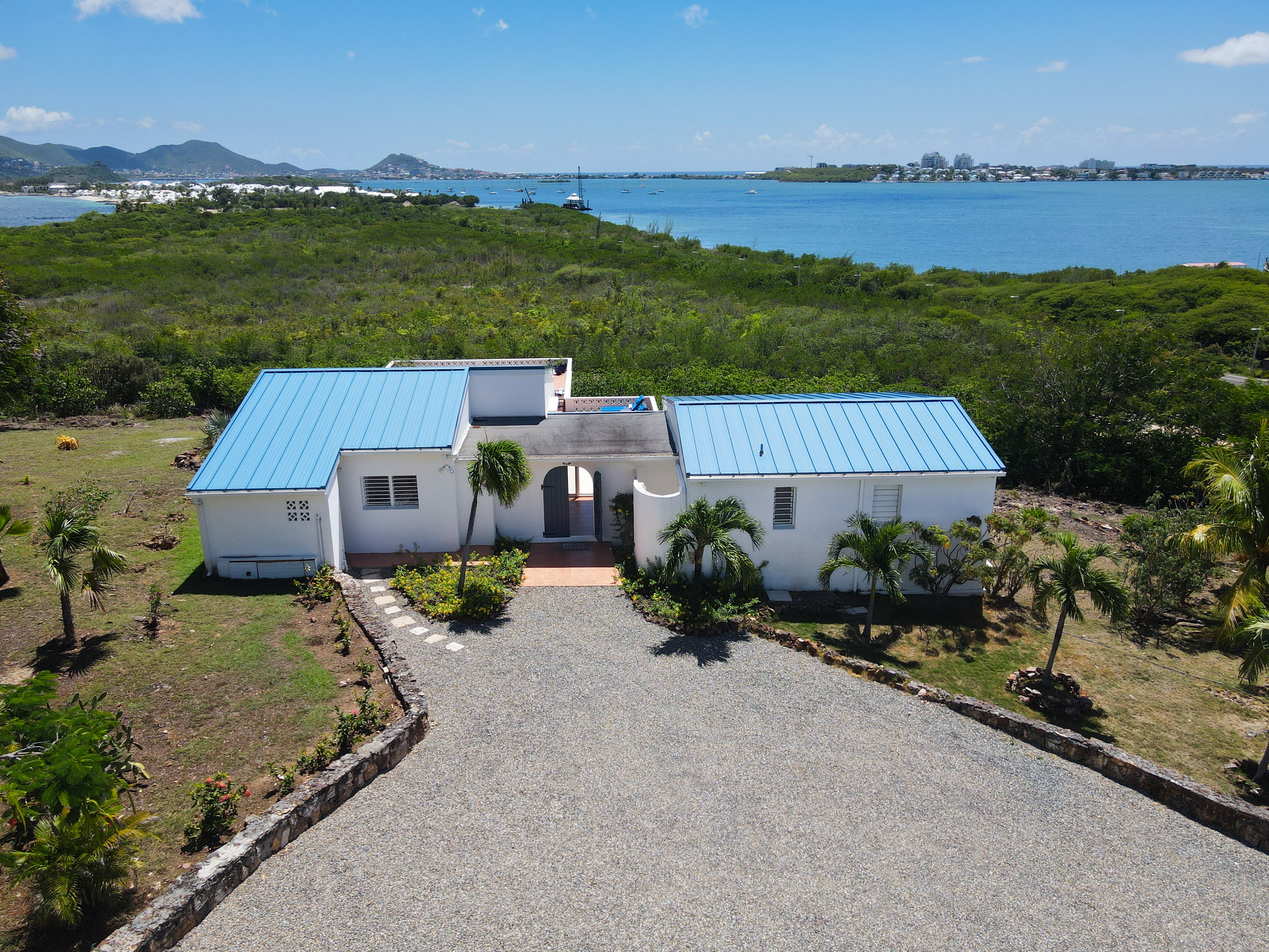  3 Bedroom Ocean View Villa Near Baie Rouge Beach - 物件實景