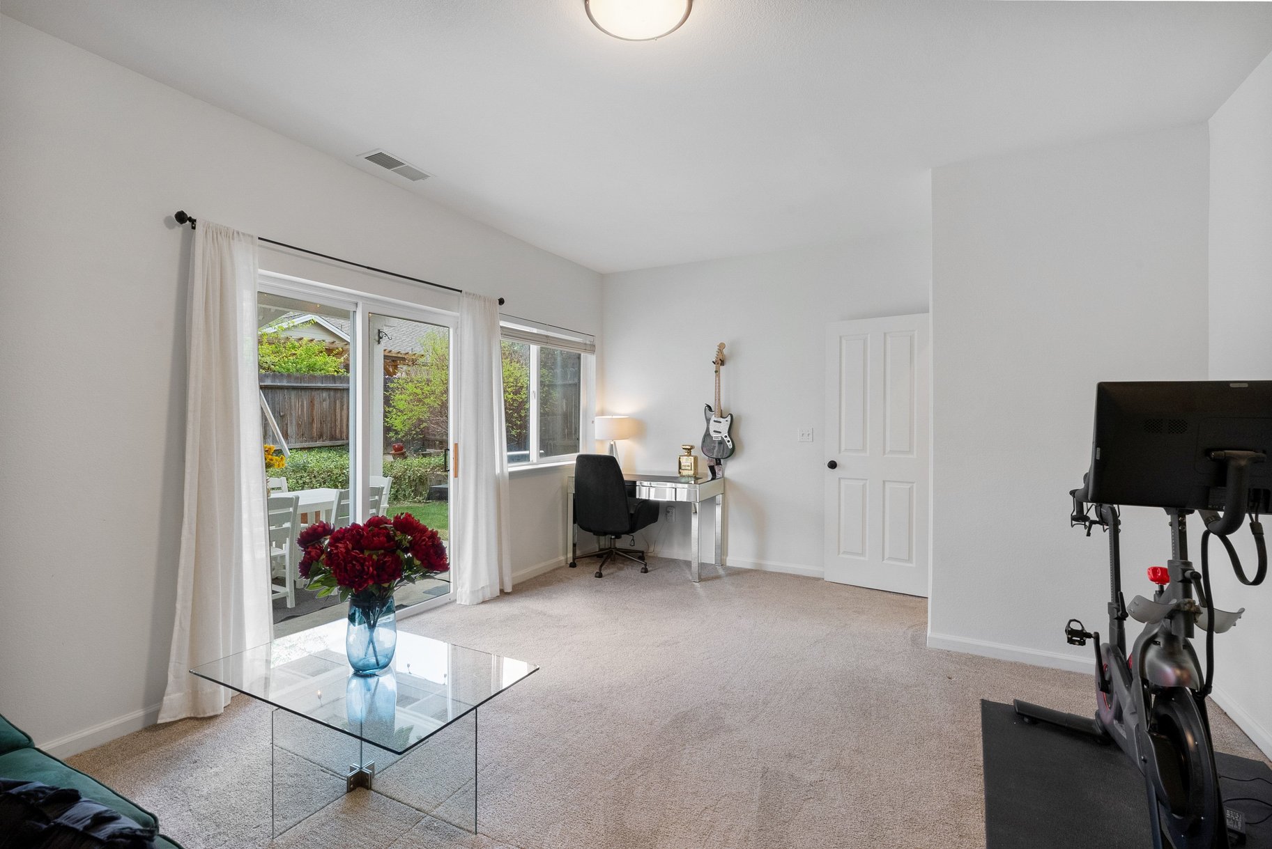  where  comfort meets effortless living in caughlin ranch - 物件實景