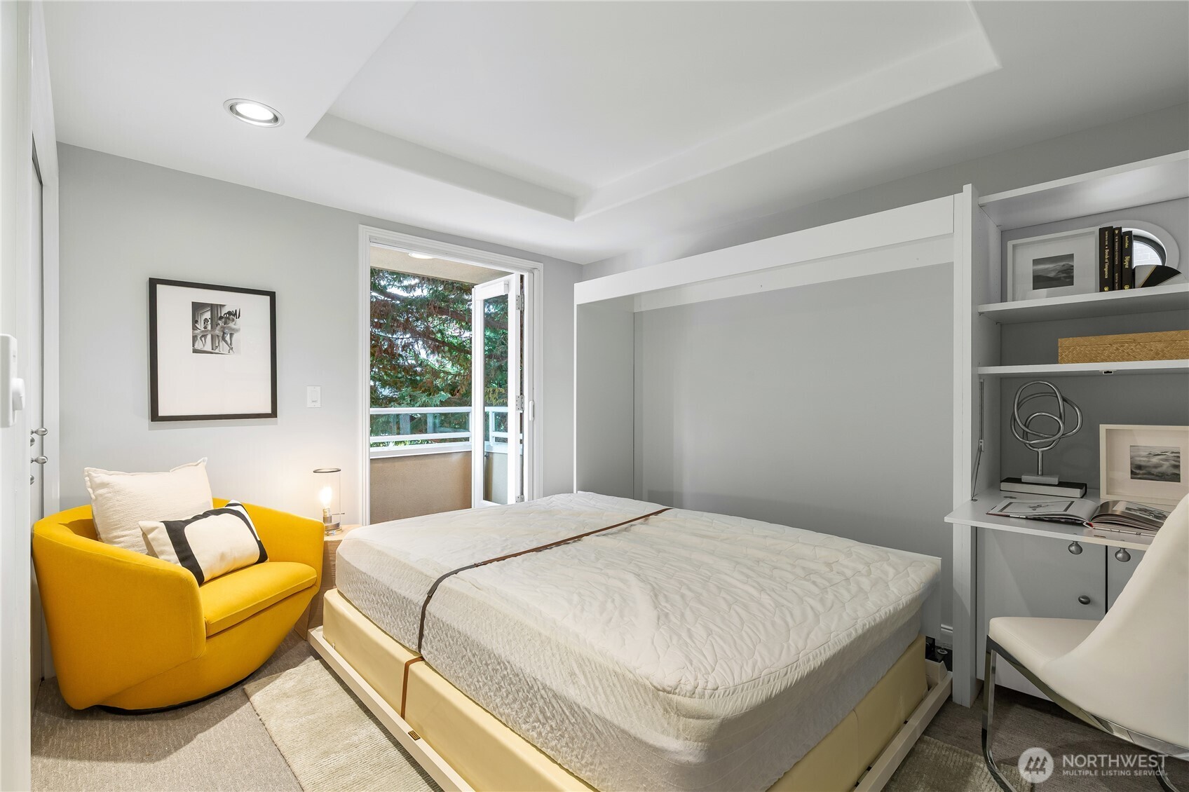 Seattle, Washington, 98109, United States, 2 Bedrooms Bedrooms, ,2 BathroomsBathrooms,Residential,For Sale,1901490