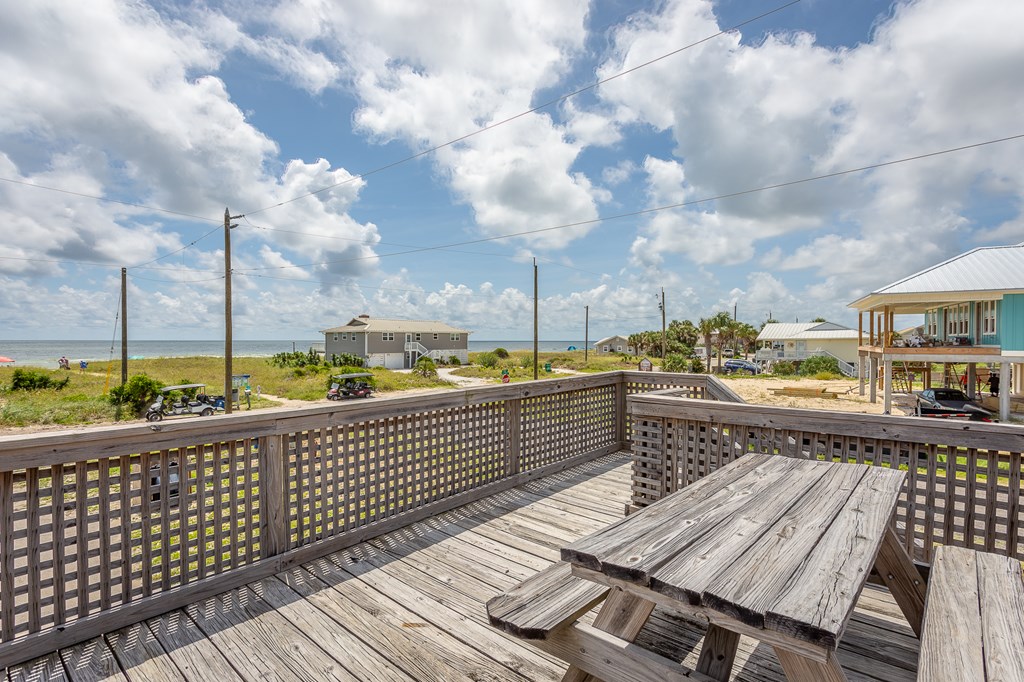 Saint George Island, Florida, 32328, United States, 3 Bedrooms Bedrooms, ,2 BathroomsBathrooms,Residential,For Sale,1981798