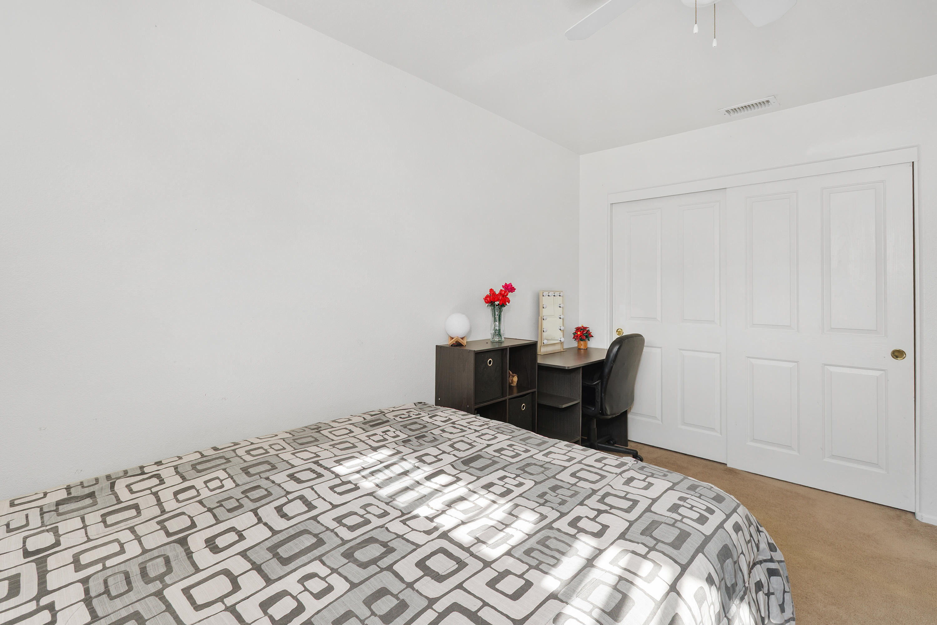 La Quinta, California, 92253, United States, 4 Bedrooms Bedrooms, ,2 BathroomsBathrooms,Residential,For Sale,2003010