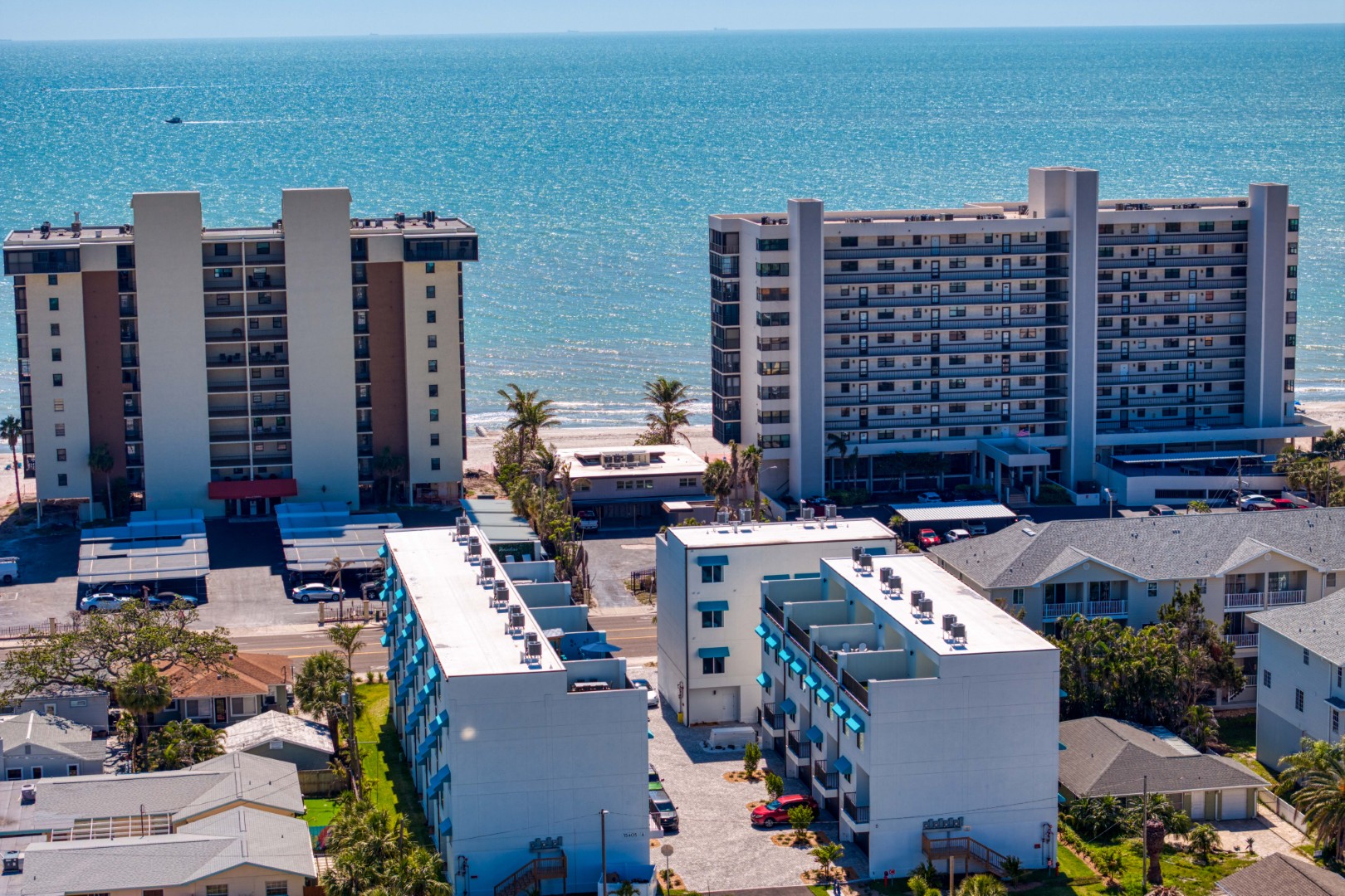 Madeira Beach, Florida, 33708, United States, 5 Bedrooms Bedrooms, ,4 BathroomsBathrooms,Residential,For Sale,1810583