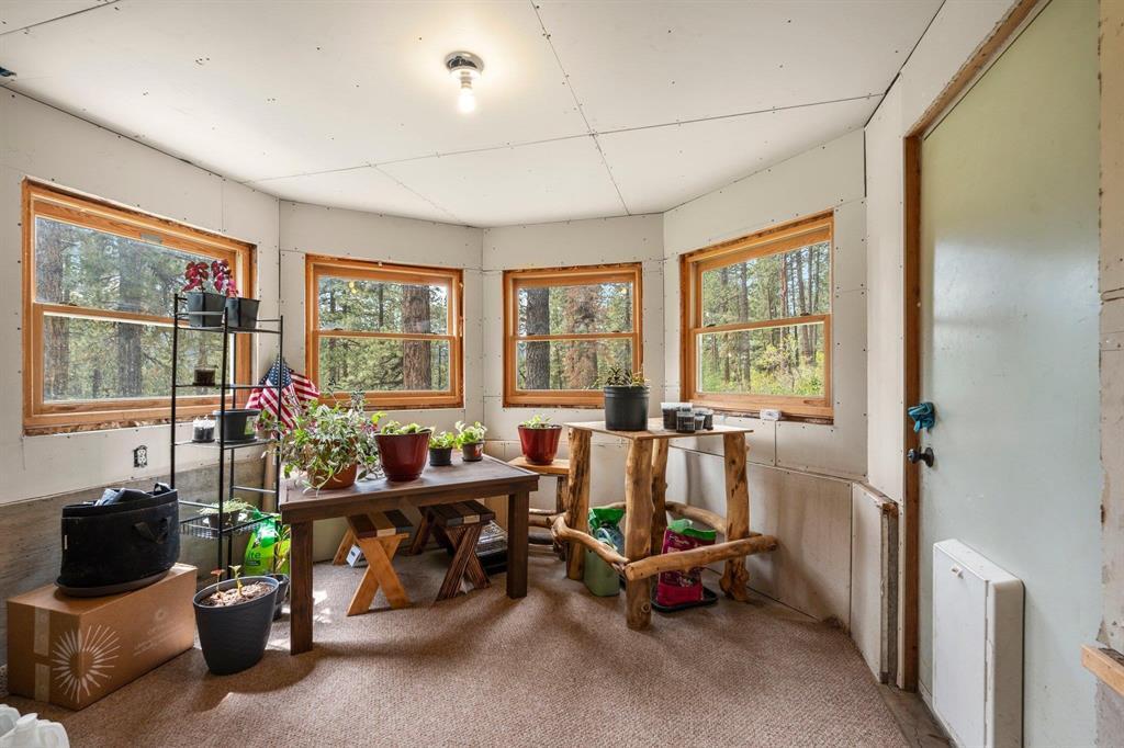Durango, Colorado, 81301, United States, 3 Bedrooms Bedrooms, ,3 BathroomsBathrooms,Residential,For Sale,1836848
