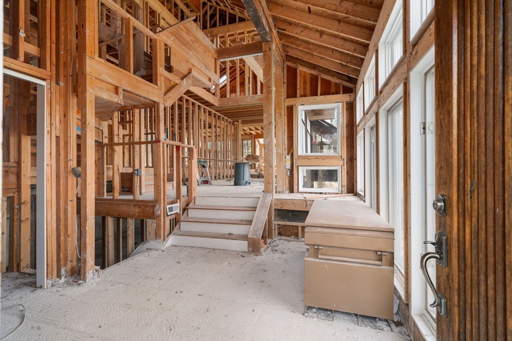 Weston, Massachusetts, 02493, United States, ,Residential,For Sale,1766237