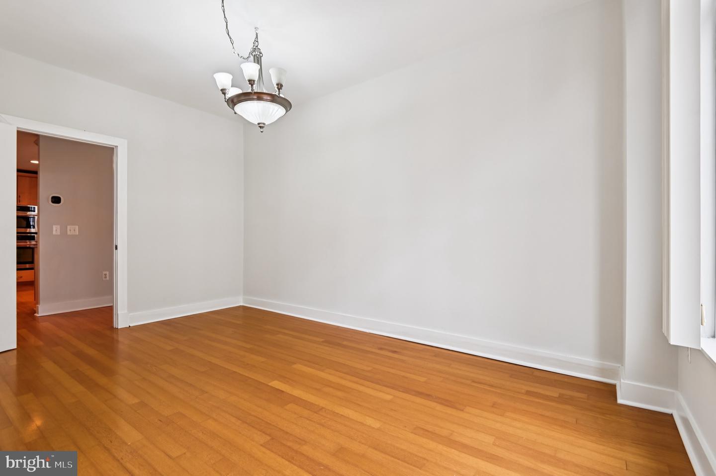 Baltimore, Maryland, 21231, United States, 3 Bedrooms Bedrooms, ,3 BathroomsBathrooms,Residential,For Sale,1949959