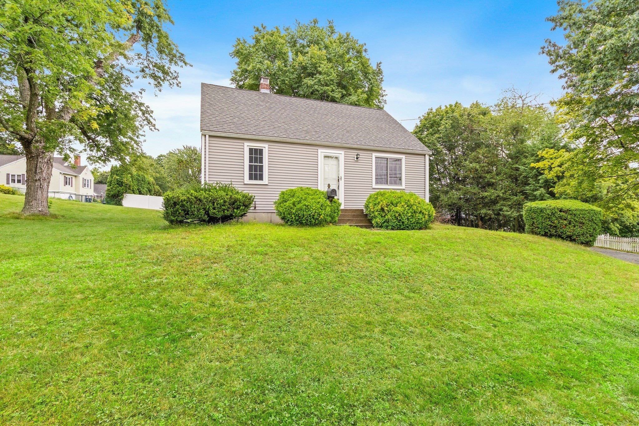 Ridge Rd, Marlborough, MA 01752
